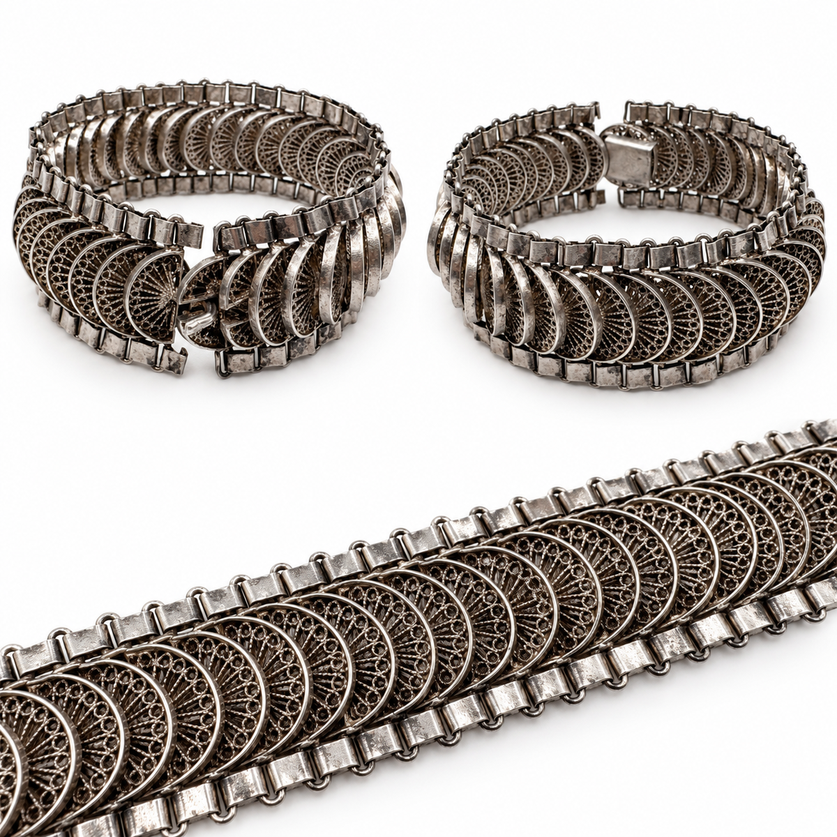 Bracelet ancien filigrané en métal argenté