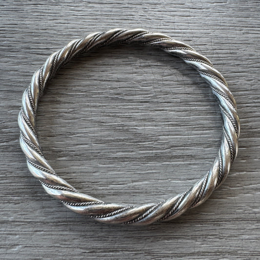Bracelet ancien torsadé en argent