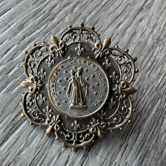 Broche ancienne vers 1900 « Notre Dame de bon secours »