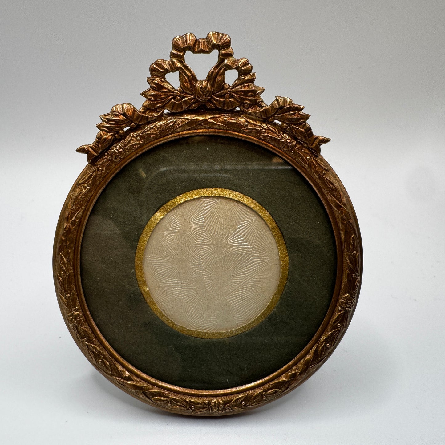 Petit cadre ancien style Louis XVI - vers 1900