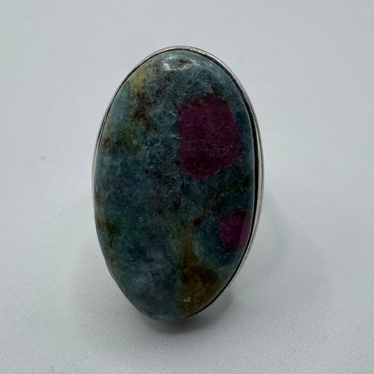 Grosse Bague en argent et pierre naturelle