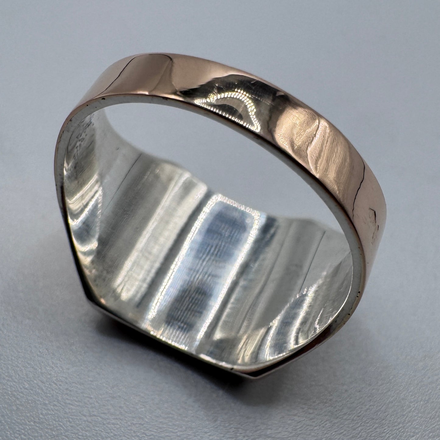 Superbe chevalière ancienne - argent et or initiales NB