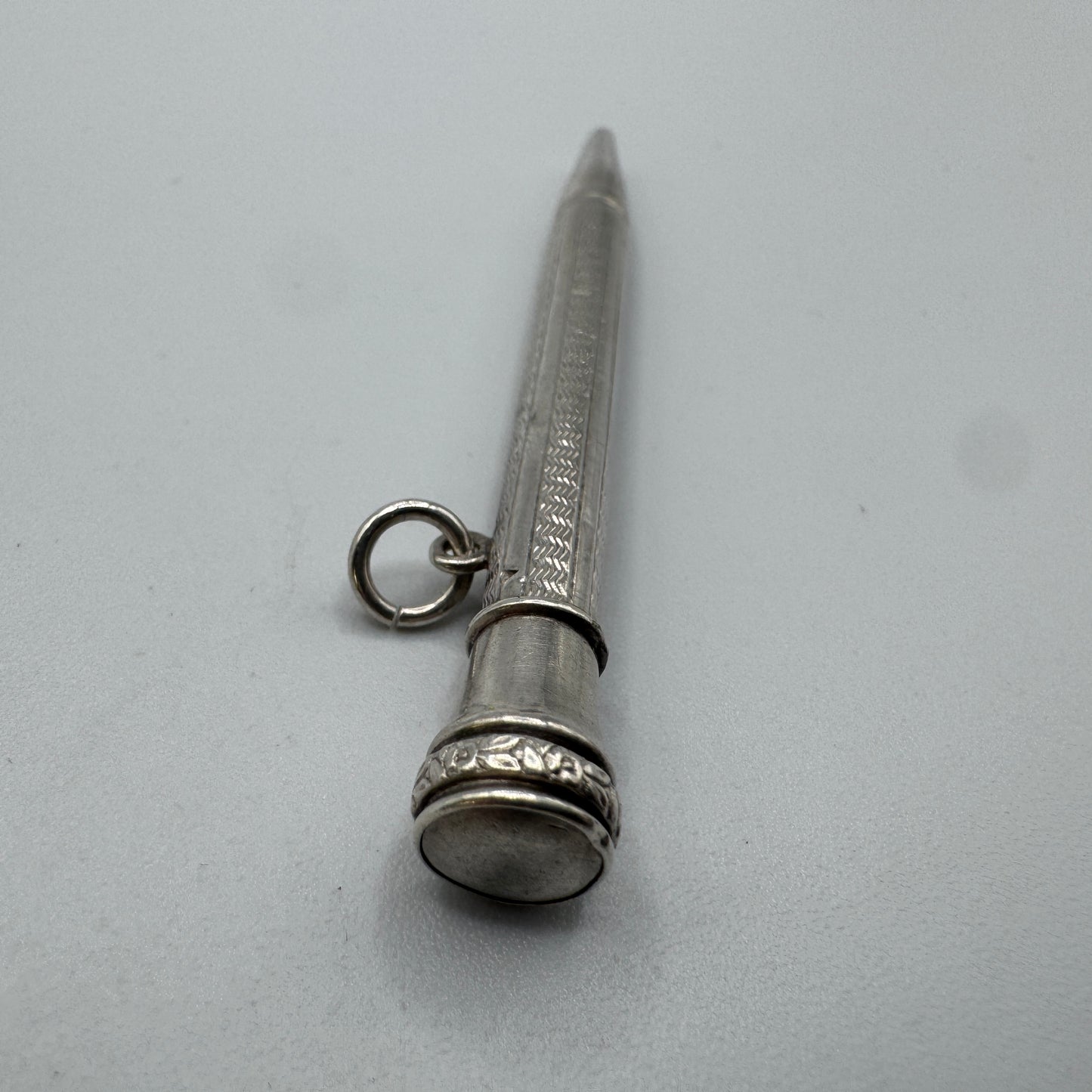 Petit Porte mine ancien - argent massif