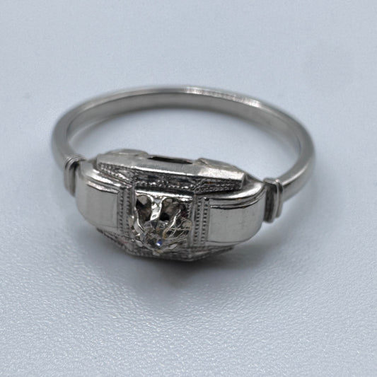 bague ancienne Art Deco en plaqué or blanc ORIA