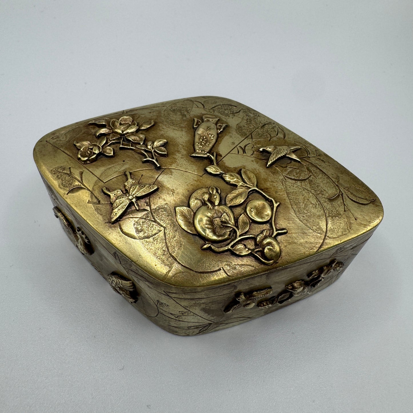 Boîte asiatique ancienne en bronze - vers 1900