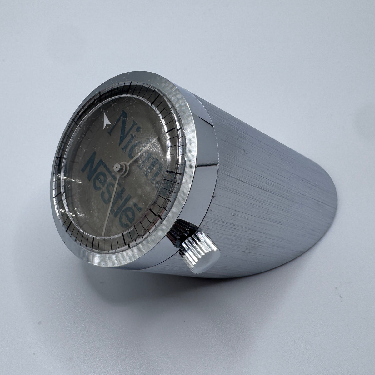 Rare montre réveil ancien publicitaire « Neslé - Nidina » vers 1960