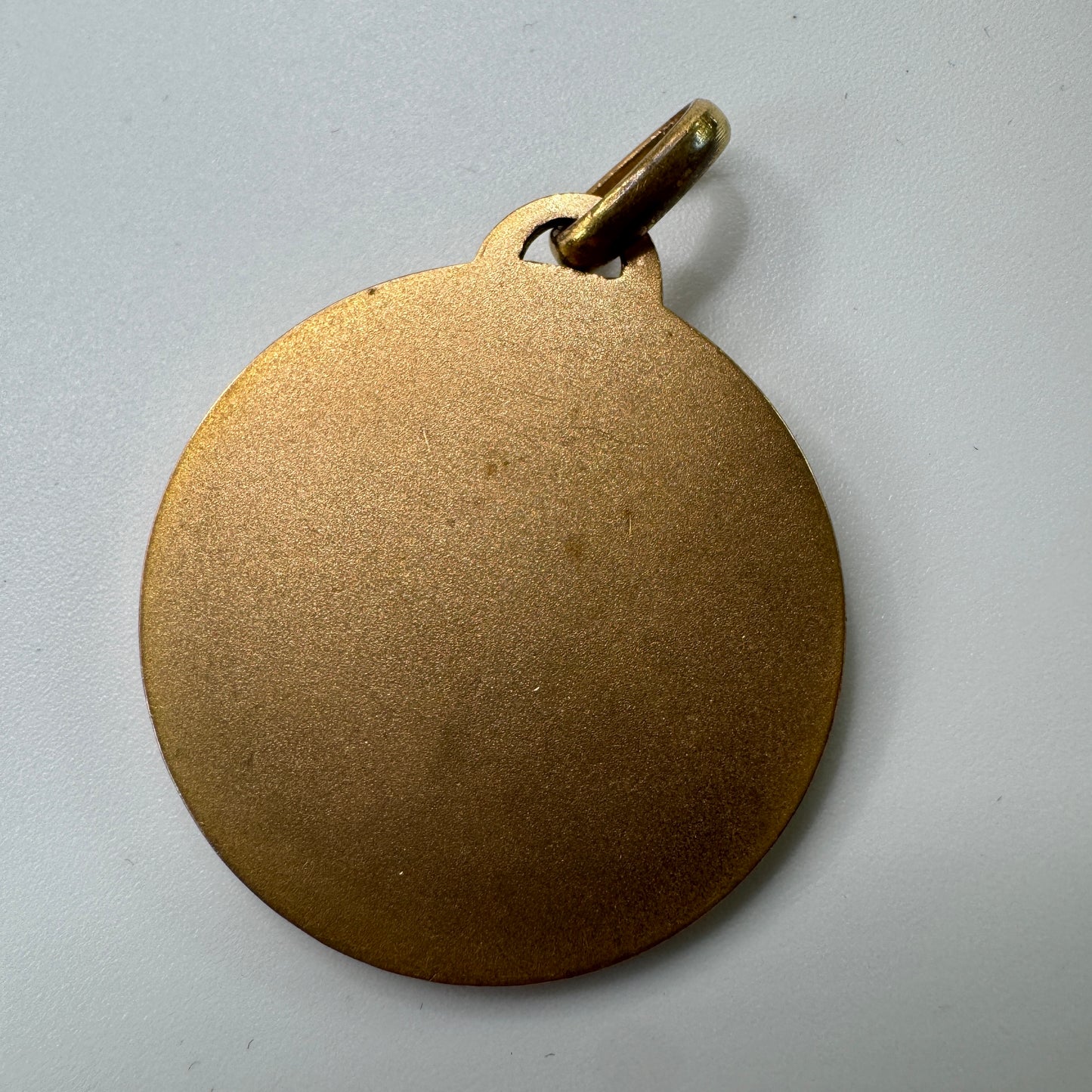 Grand Pendentif ancien Art Deco « profil de femme » - plaque or