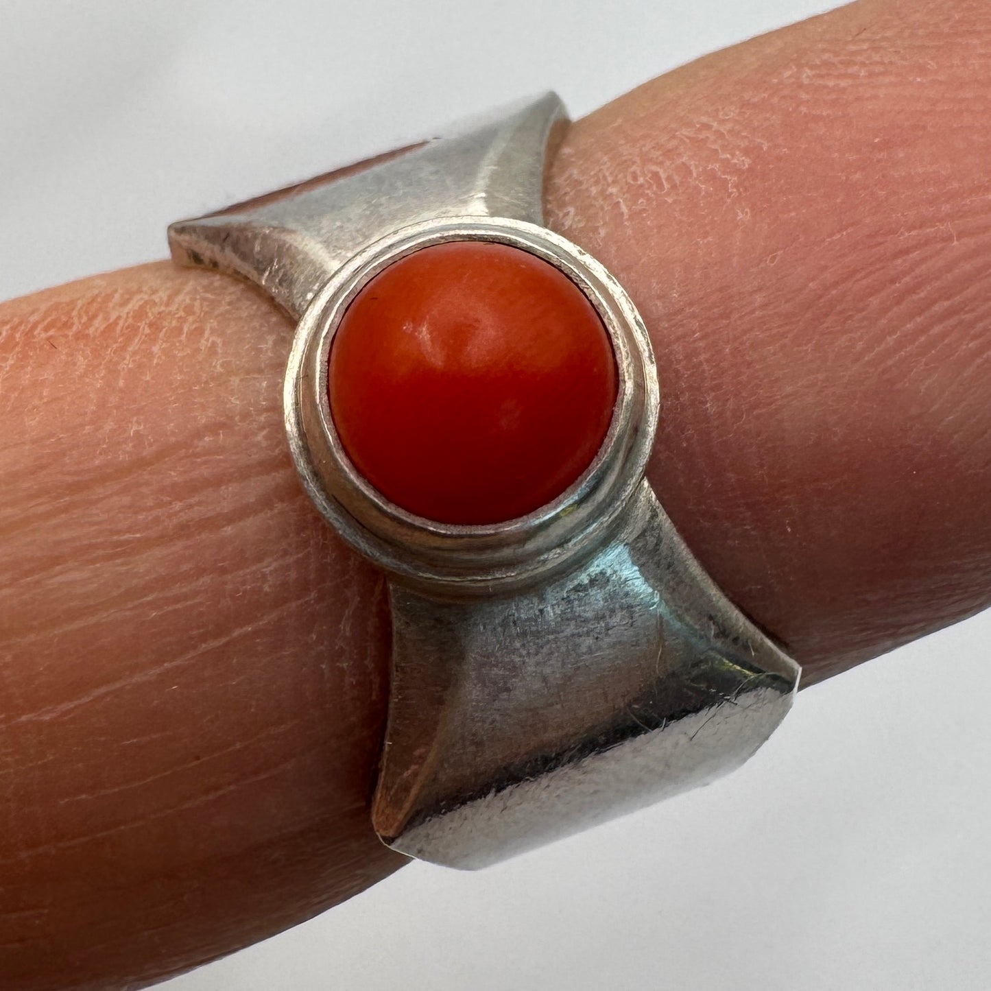 Bague ancienne art deco - argent massif et corail