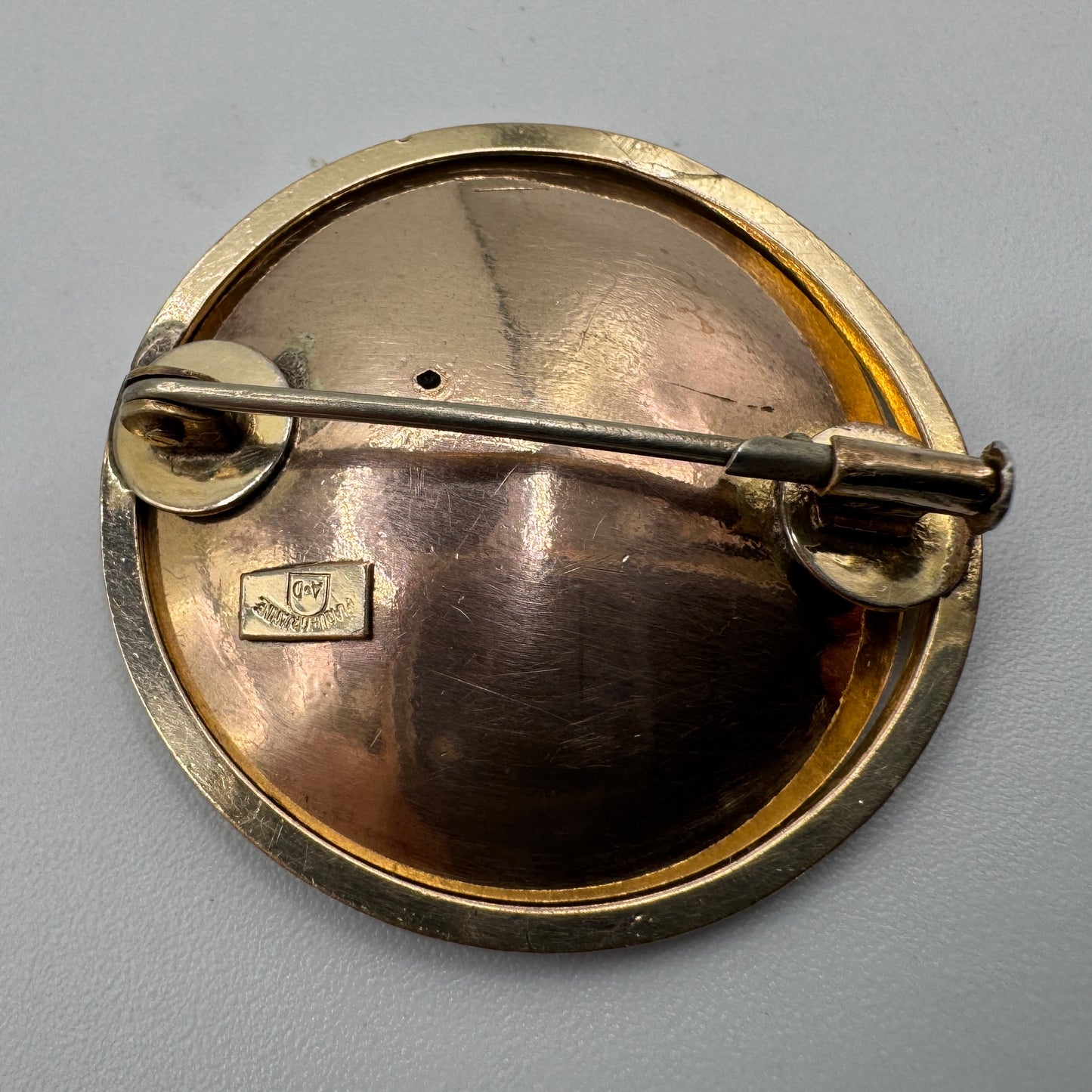 Broche ancienne - plaqué or