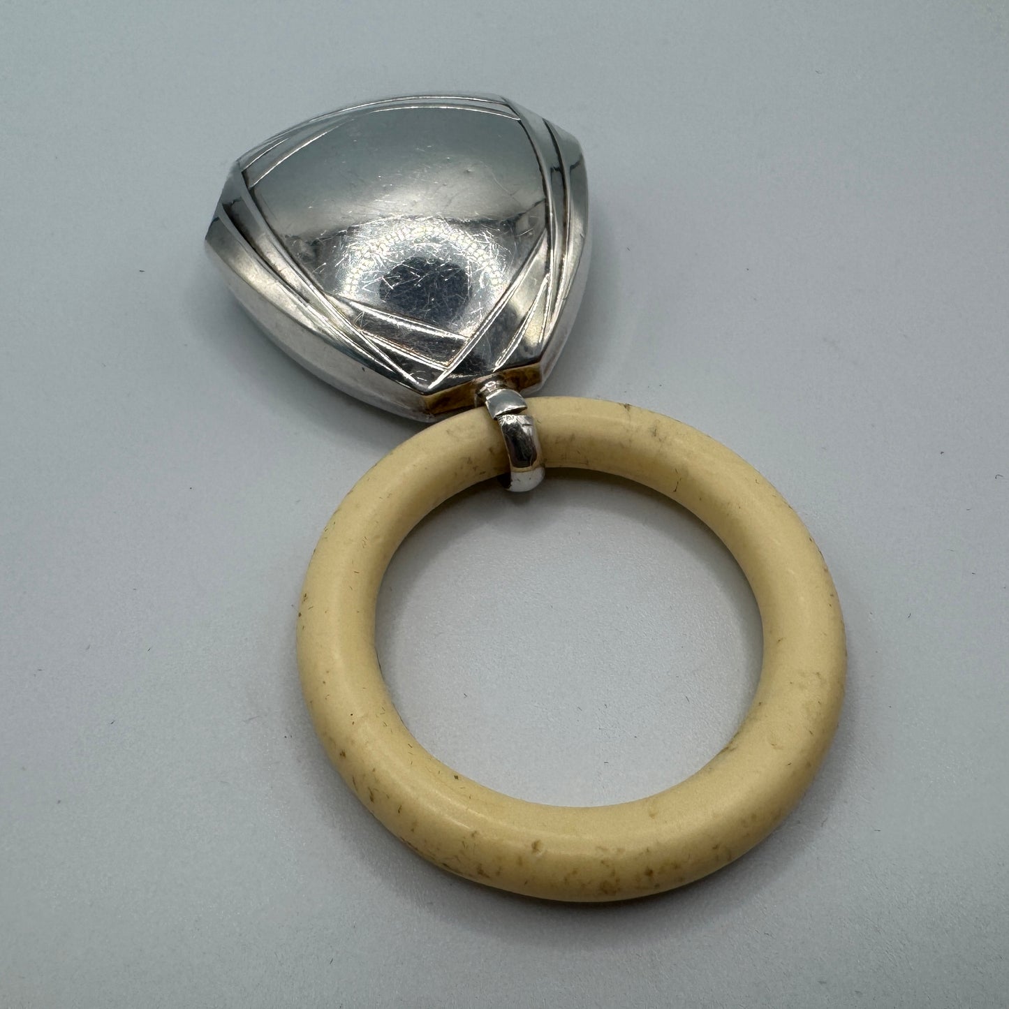 Hochet ancien - époque Art Déco