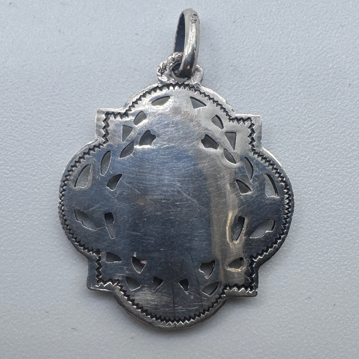Medaille religieuse ancienne « Calice » - argent massif