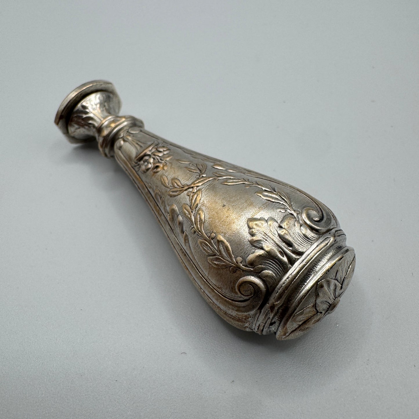 Cachet Sceau ancien monogrammé - métal argenté