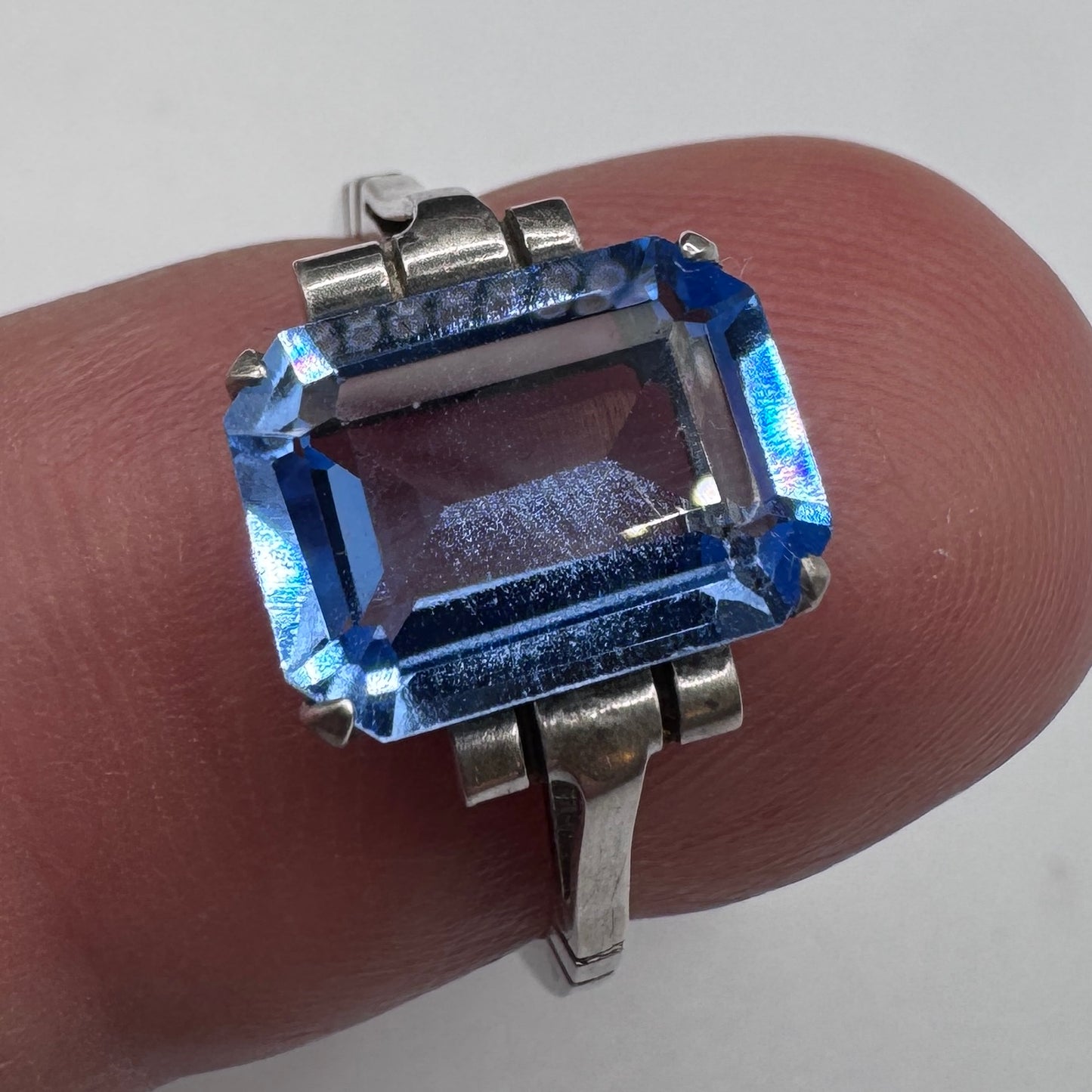 bague ancienne Art Deco argent massif et verroterie - neuf stock ancien bijoutier