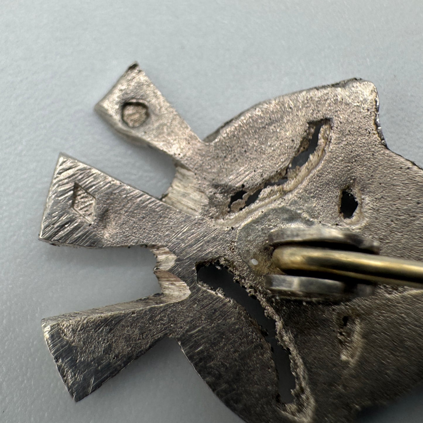 Broche ancienne « croix du désert » argent massif