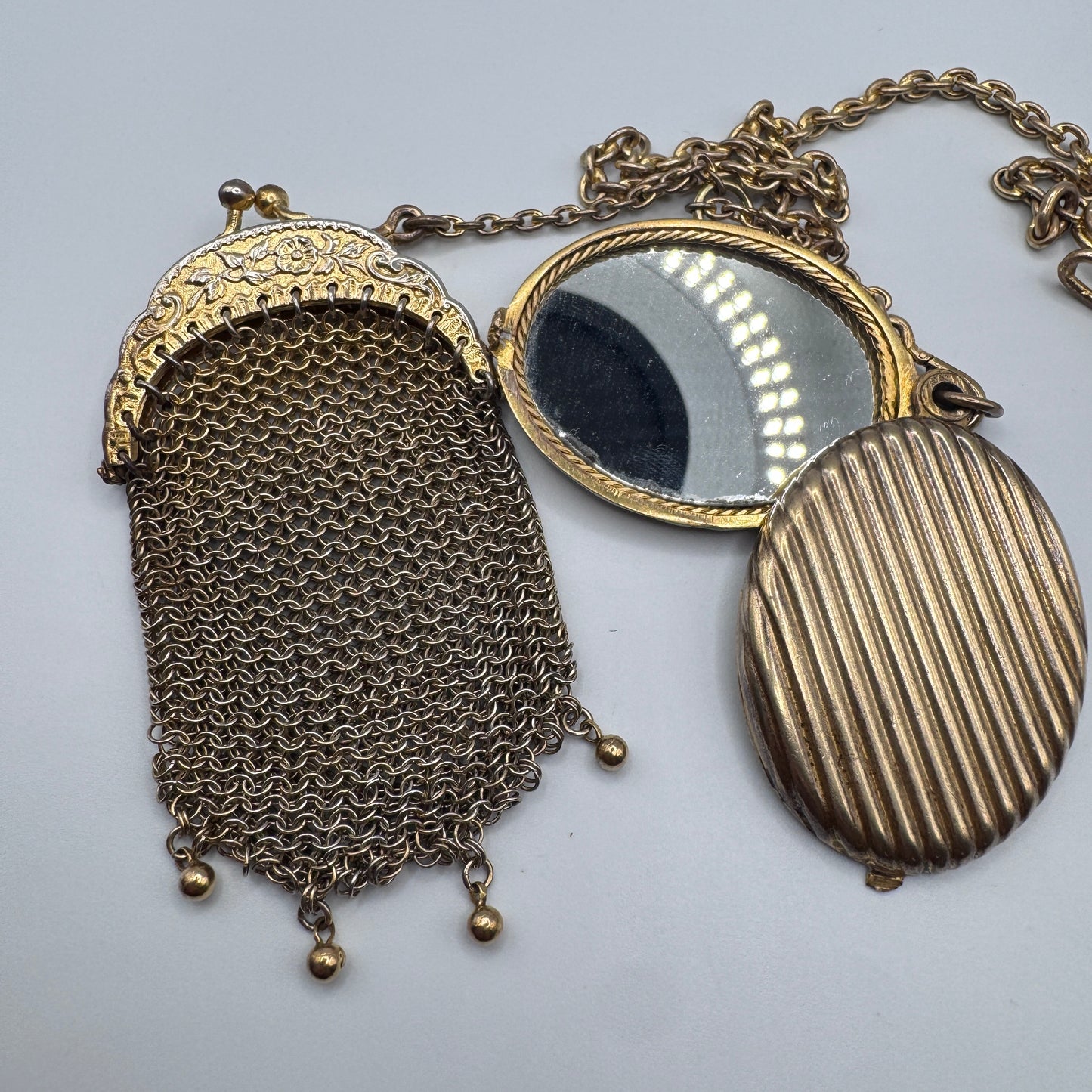 Ensemble Bourse et miroir de châtelaine Art Nouveau
