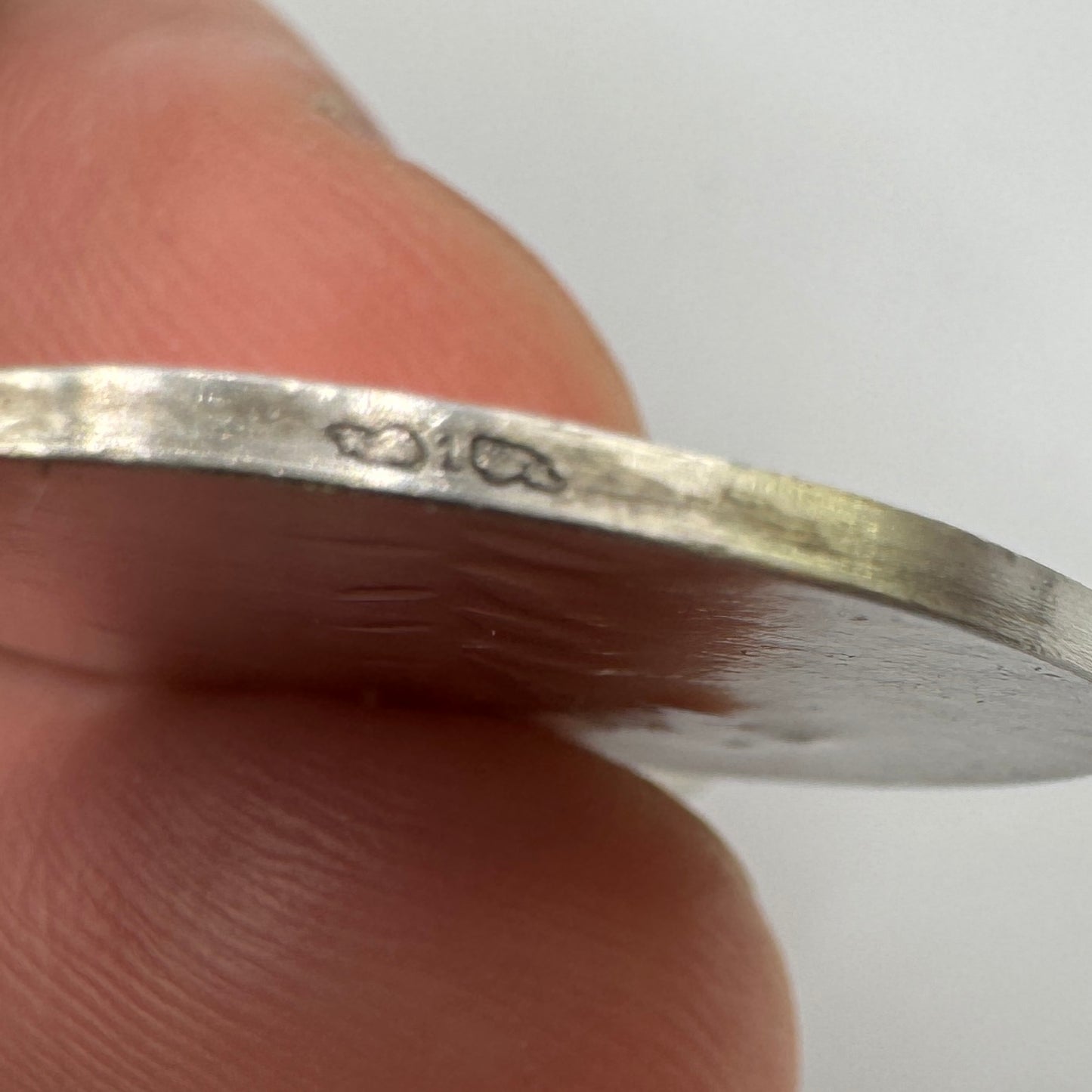 Superbe Médaille religieuse en argent - « Ave Maria  »