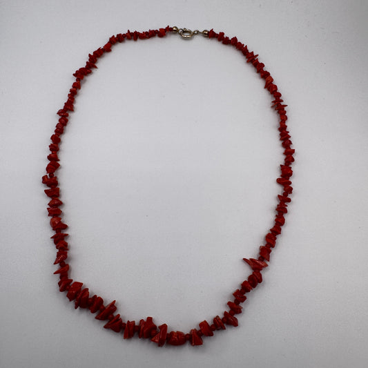 Joli Collier vintage en corail véritable
