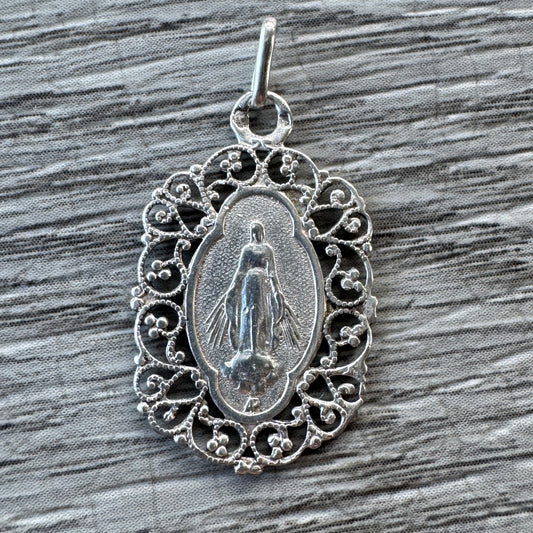 Médaille religieuse ancienne en argent « Sainte Vierge »