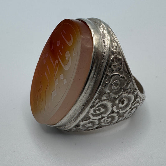 Rare chevalière ancienne Islamique - argent et agate Intaille
