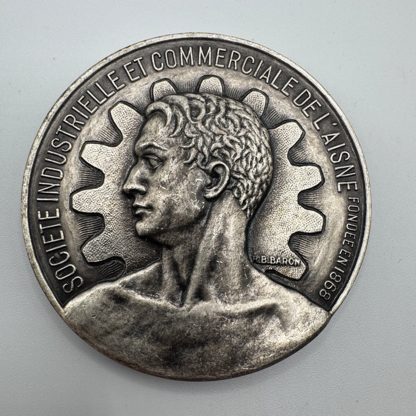 Medaille artistique ancienne en bronze « société industrie de L’ Aisne »