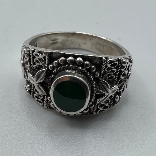 Bague en argent massif et pierre
