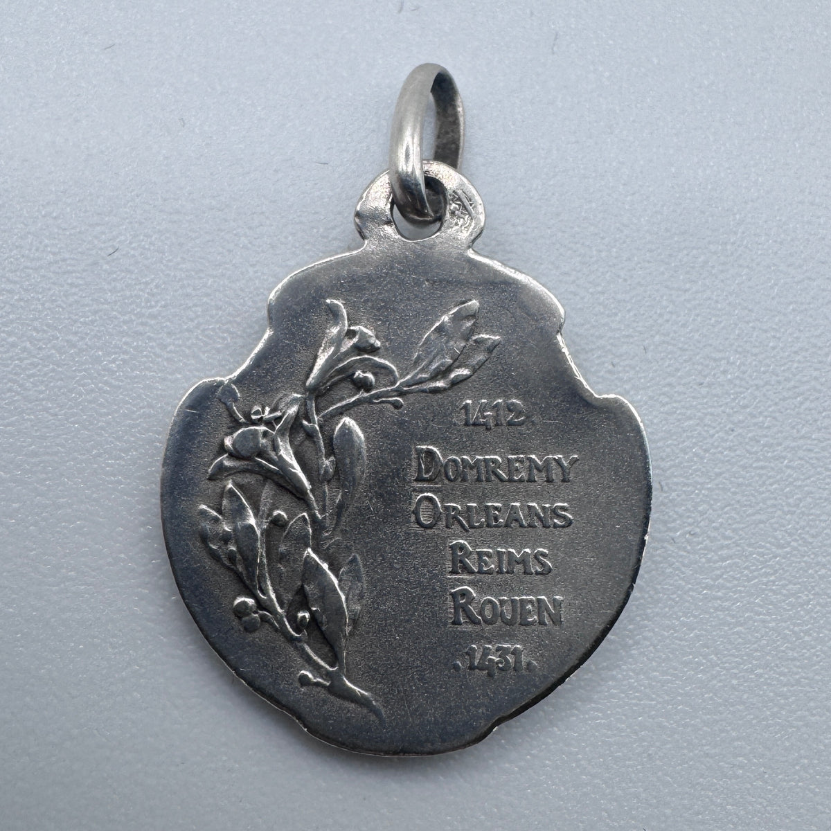 Medaille religieuse ancienne « Sainte Jeanne D’arc » - argent massif