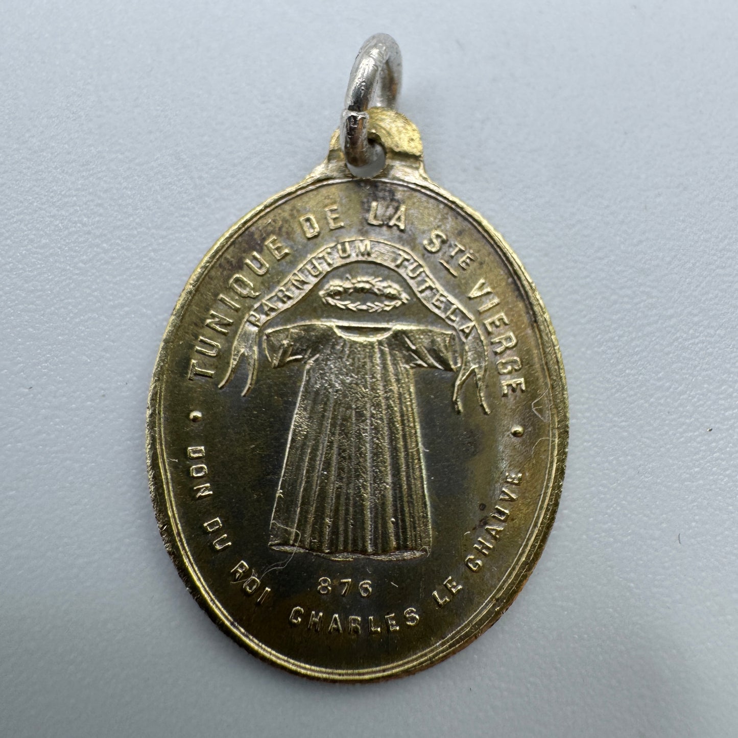 médaille religieuse ancienne « sainte tunique de la Vierge »