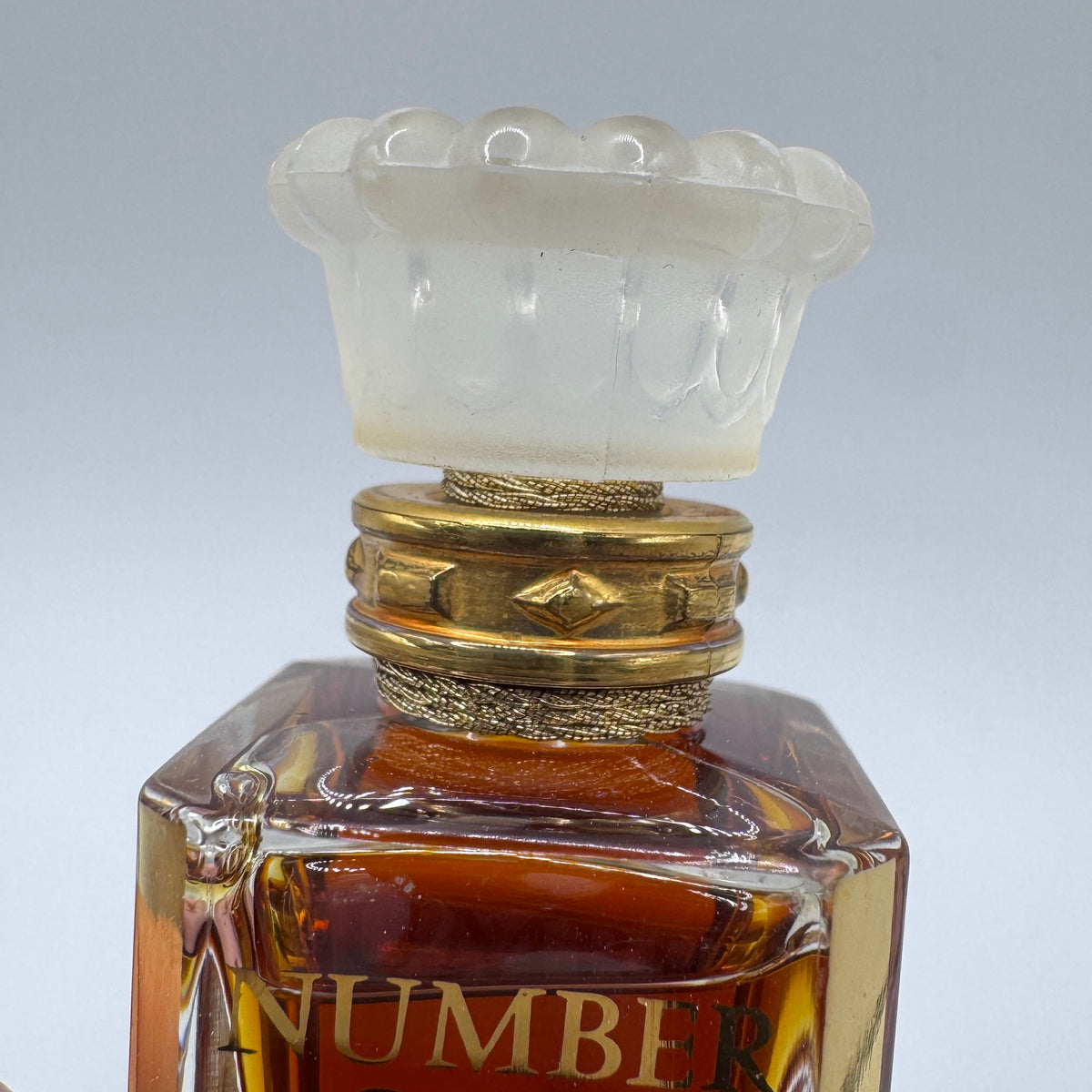Rare Pure parfum « Number One » - De BERINS Paris