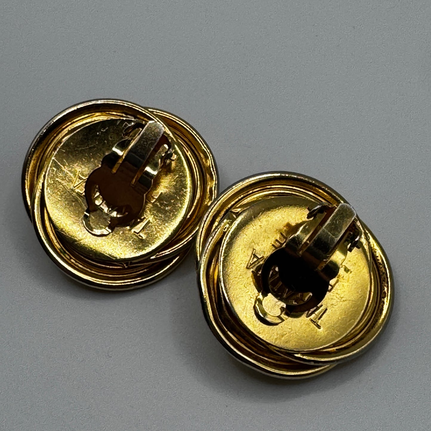 Clips d’oreilles Vintage créateur TARATATA - métal doré