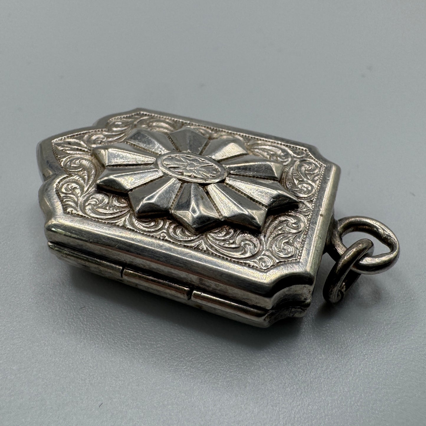 Pendentif porte reliquaire ou photo Ancien - XIX ème