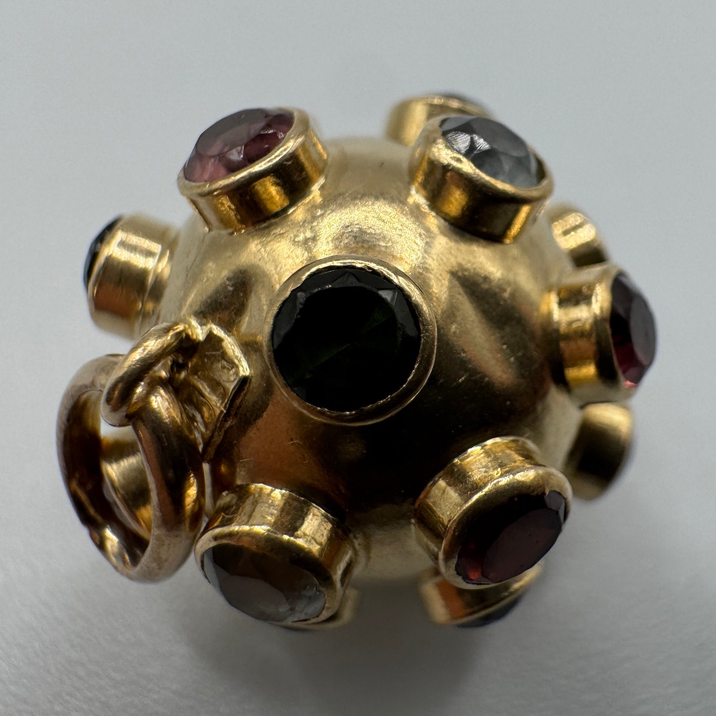 Rare Pendentif ancien « spoutnik » en or 18 carats et pierres taillées