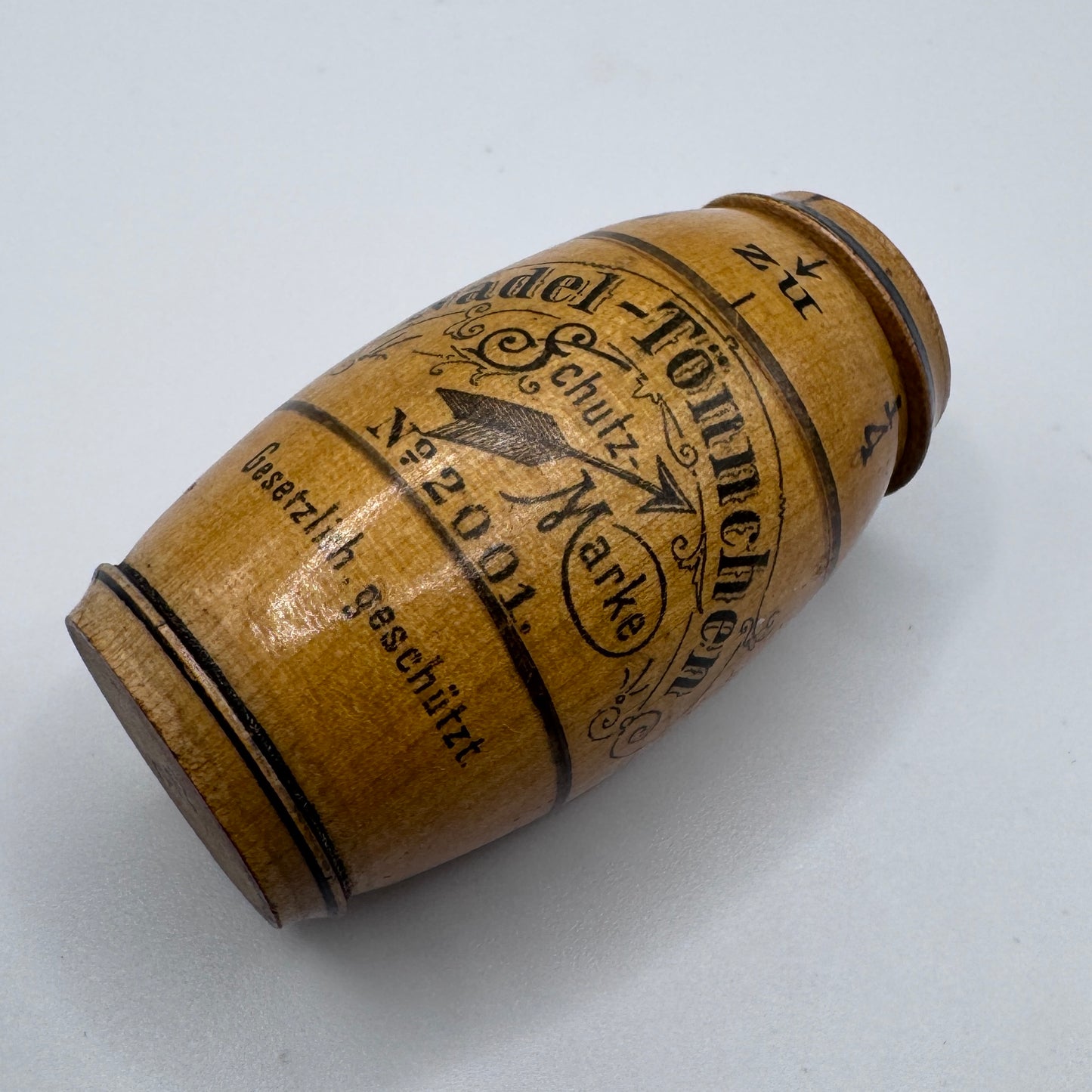 Ancien distributeur d’aiguilles allemand vers 1900 - NADEL TONNCHEN