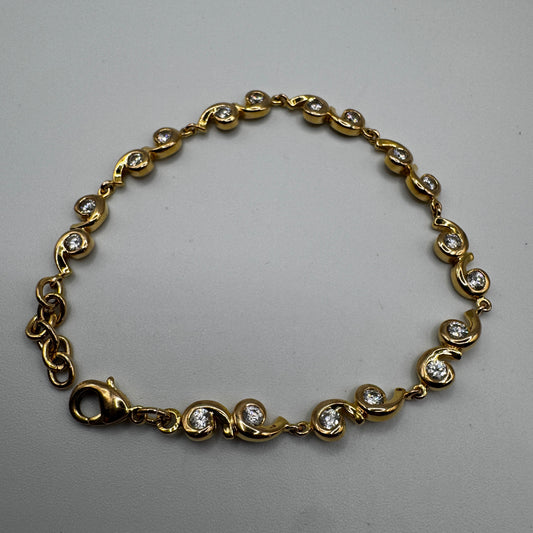 Bracelet en plaqué or et brillants