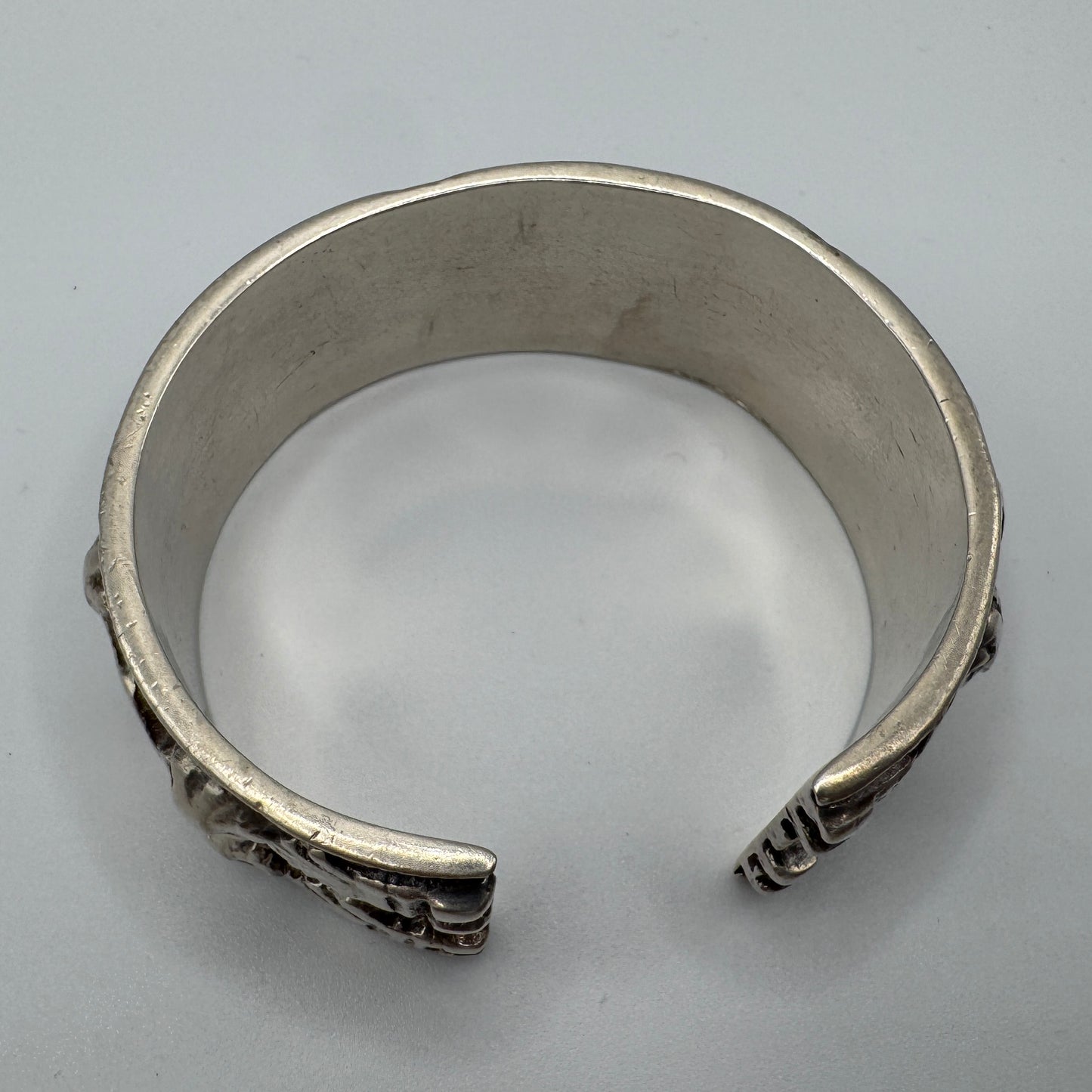 Gros Bracelet ancien en argent - ethnique