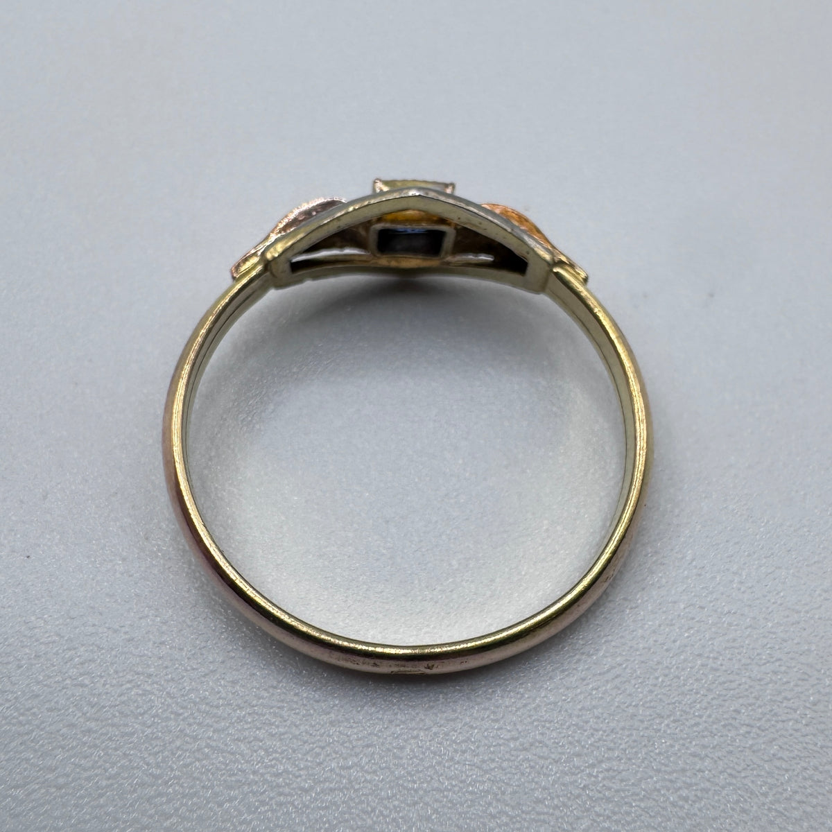 bague ancienne Art Deco en plaqué or