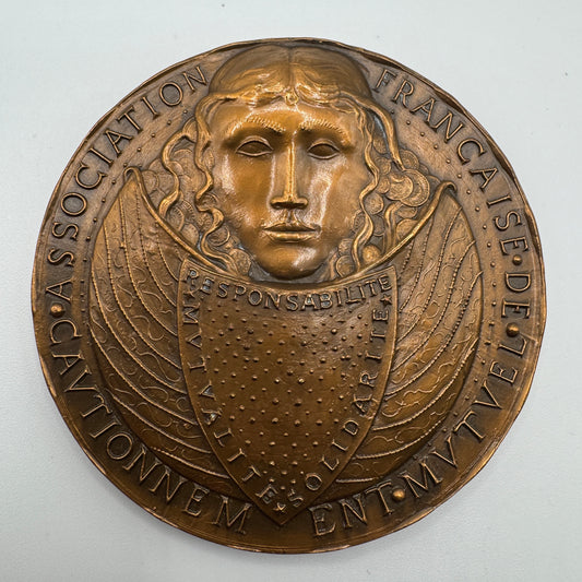 Medaille artistique ancienne en bronze « portrait de femme style Art Deco »