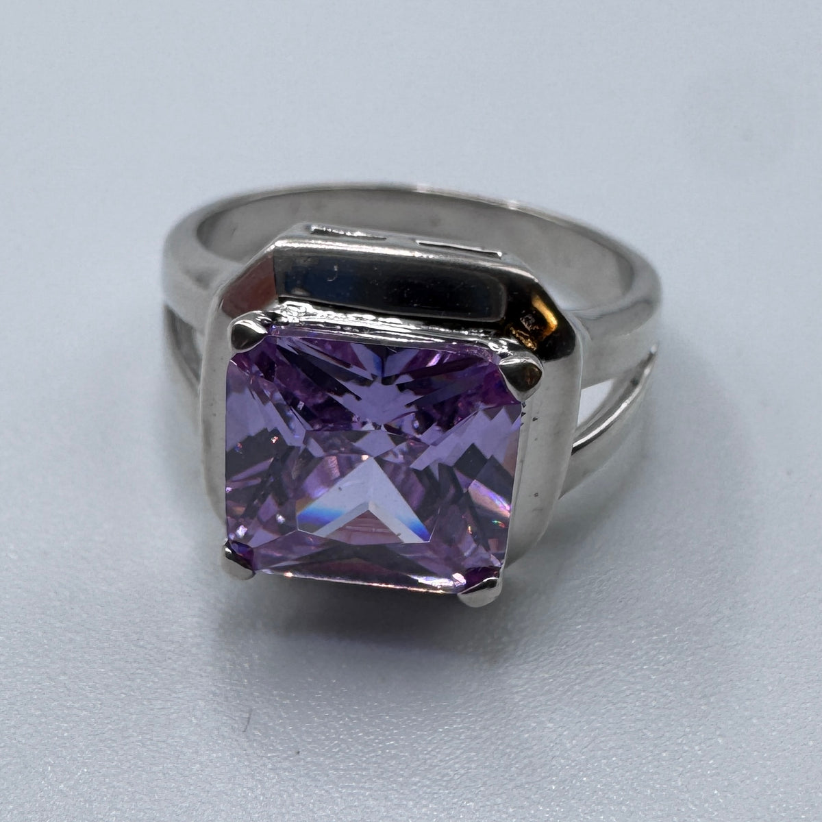 Superbe bague en argent et verroterie