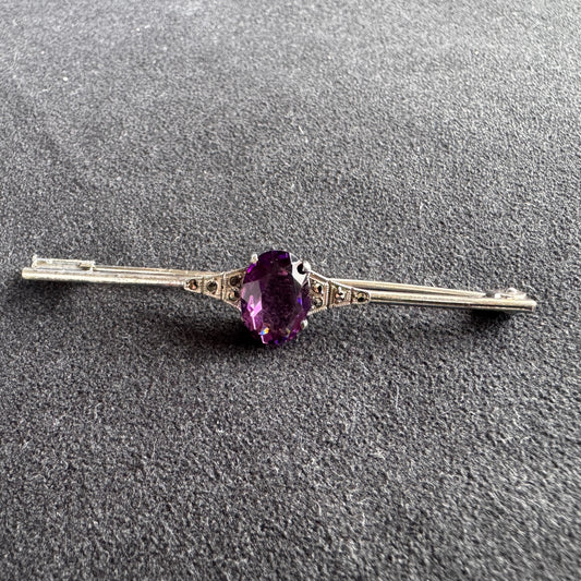 Broche ancienne art Deco en argent et améthyste