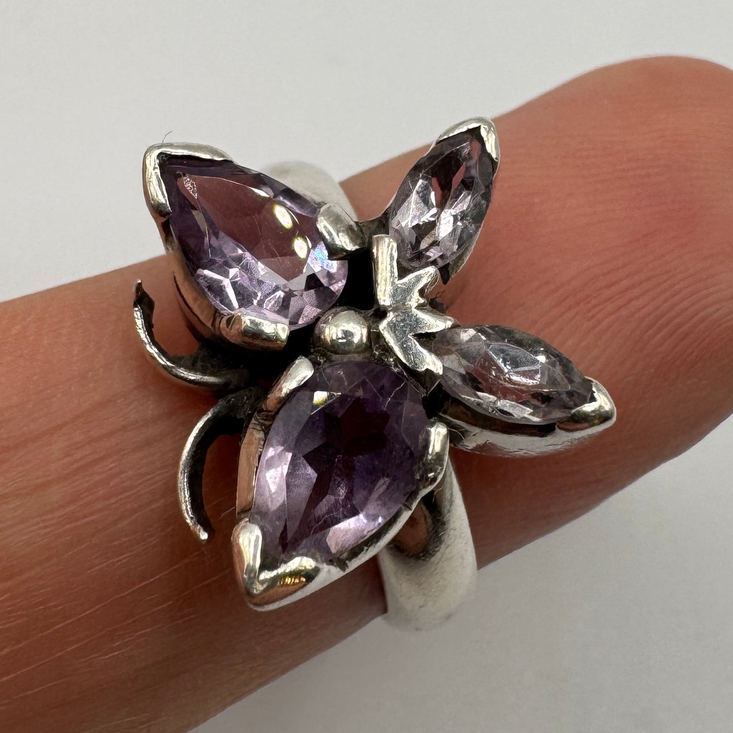 Superbe Bague « papillon » argent et améthyste