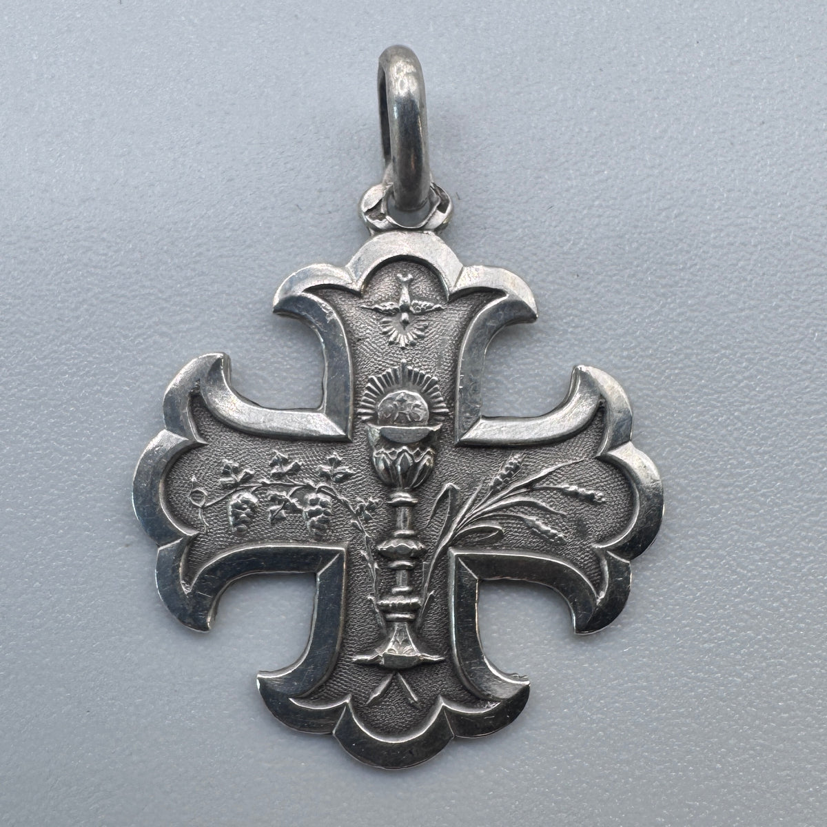 Medaille religieuse ancienne « Calice » - argent massif