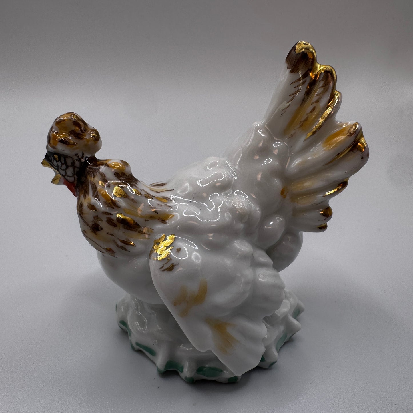 Figurine en Porcelaine XIXeme polychrome « poule »