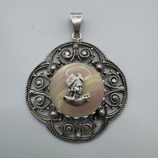 Pendentif ancien « souvenir de Bretagne » - Métal argenté