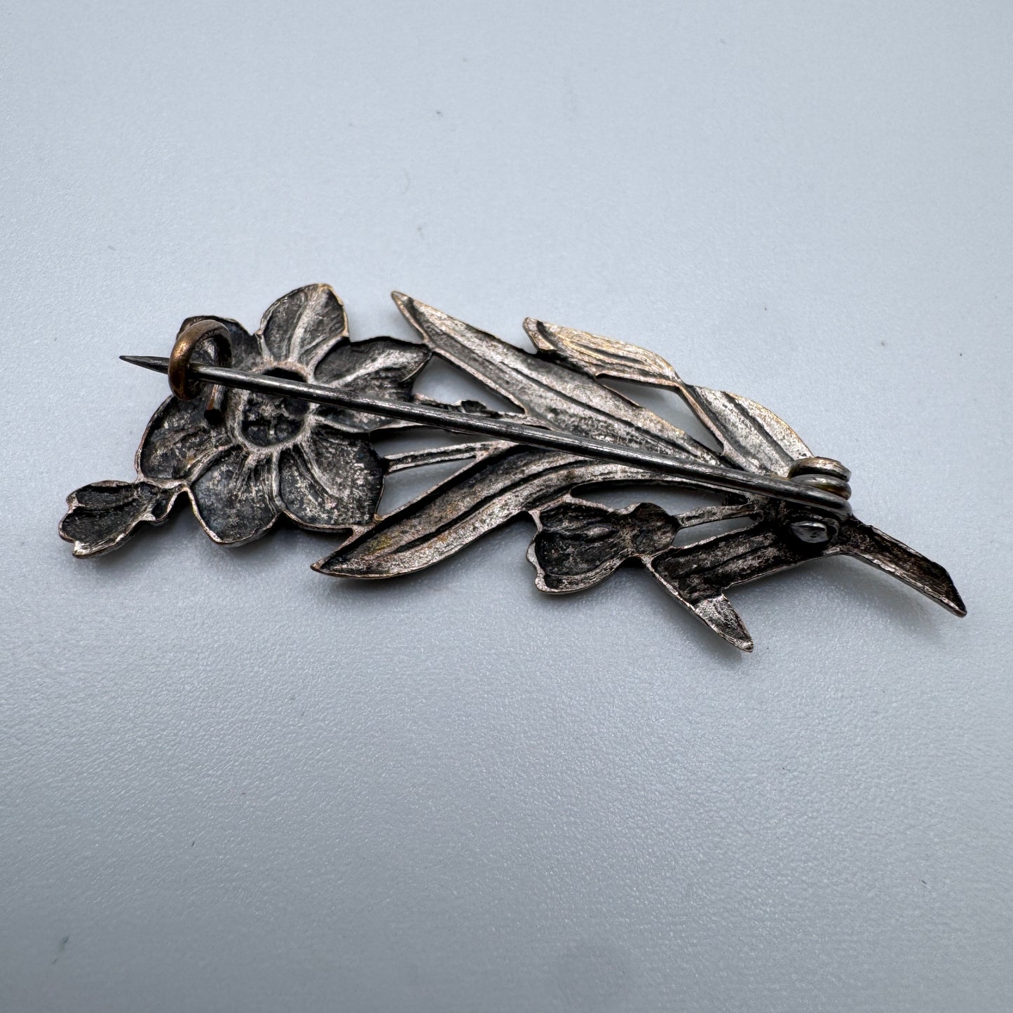 Broche ancienne souvenir du Vaucluse  - métal argenté