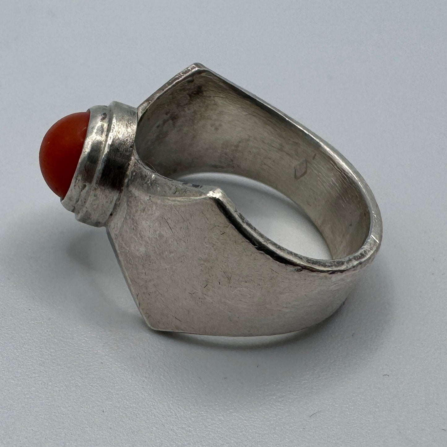 Bague ancienne art deco - argent massif et corail