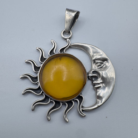 Joli grand Pendentif en argent massif « soleil et Lune »