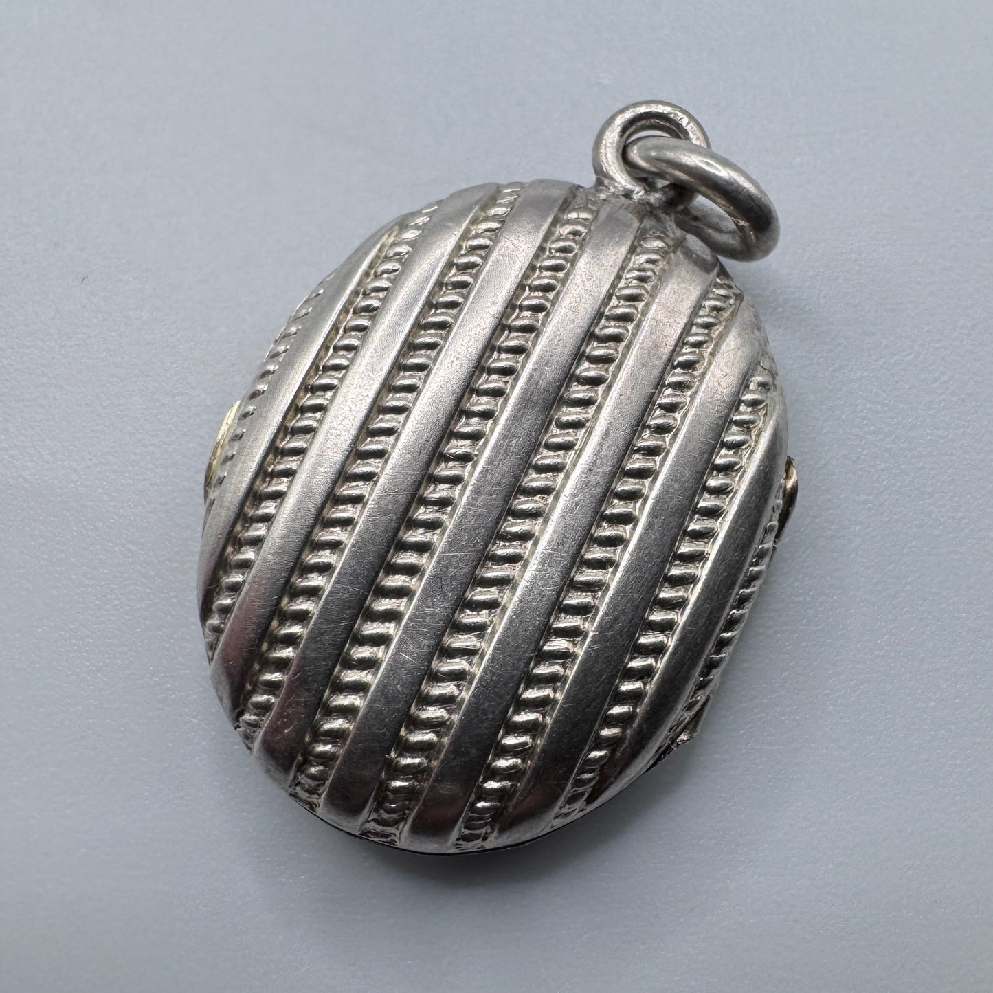 Pendentif ancien porte photo ou relique - Argent massif