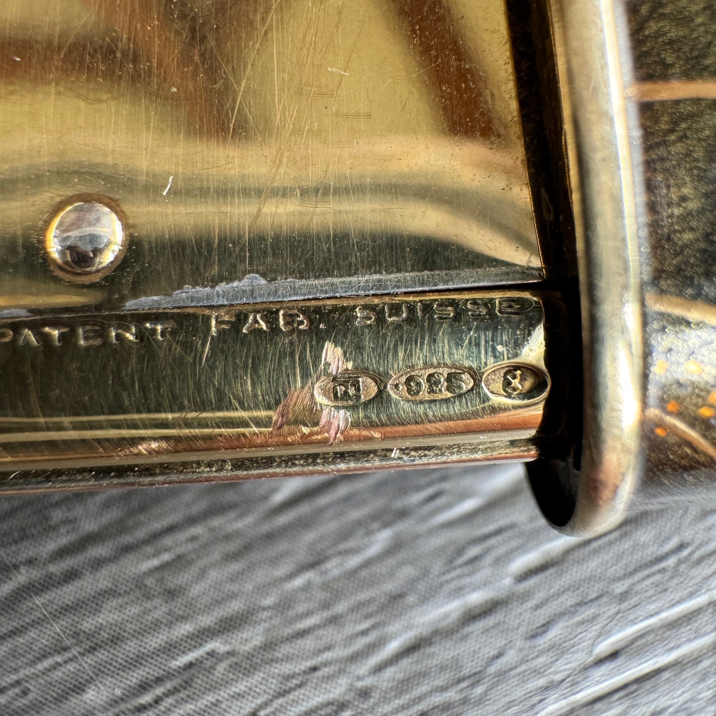 exceptionnelle montre ERMETO MOVADO pour DUNHILL - NAMIKI laque Maki-e décor aux Chrysanthème - vers 1920