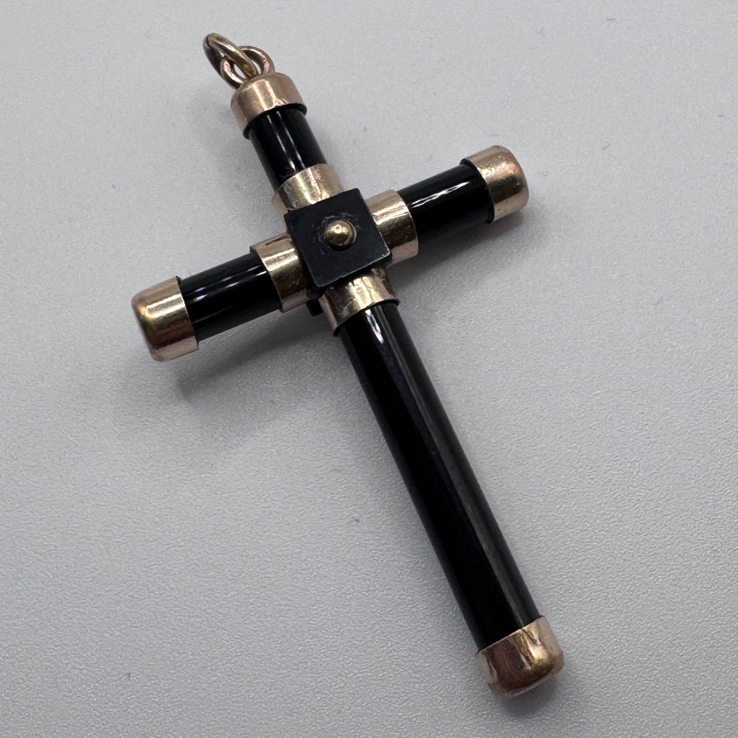 Superbe Croix de deuil ancienne - plaque or et onyx