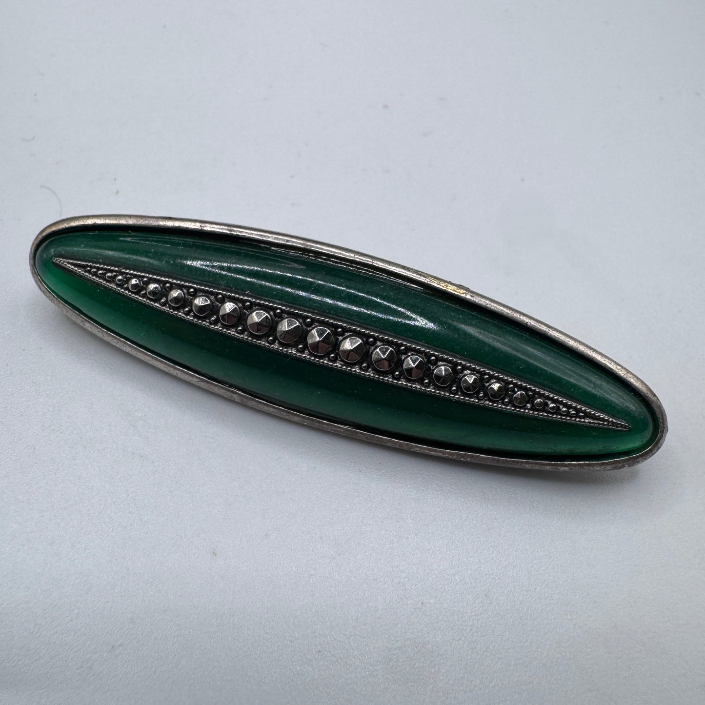 Broche vintage - métal argenté, verre et marcassites