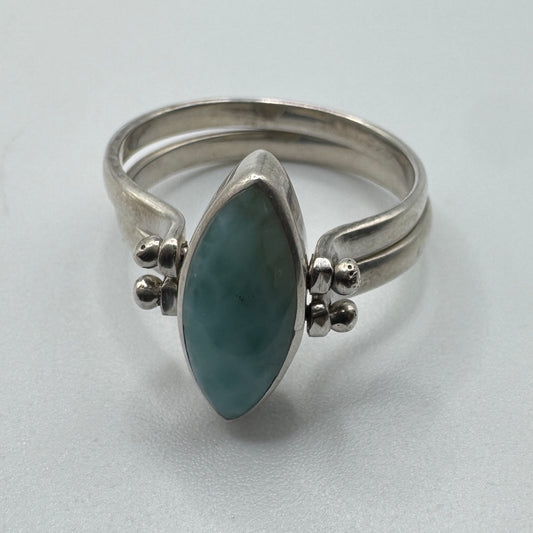 Jolie bague réversible en argent et pierres